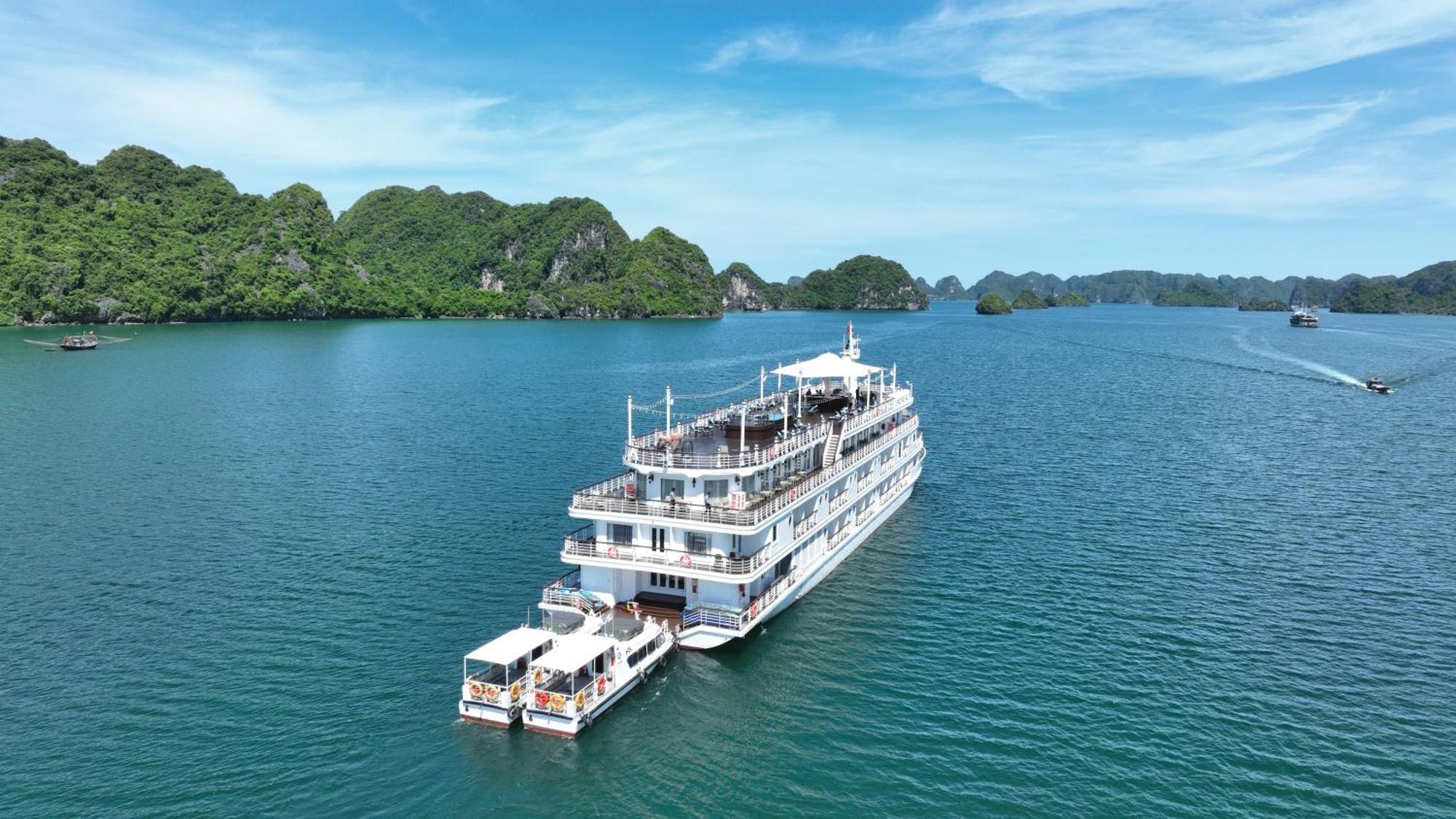 Paradise Grand Cruise - Lan Ha Bay Халонг Экстерьер фото